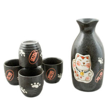 Lucky Cat Black Sake Set 1:4 - 10 fl.oz