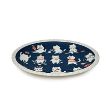 9½″ Playful Cat Scalloped Ceramic Plate — HB210-NH