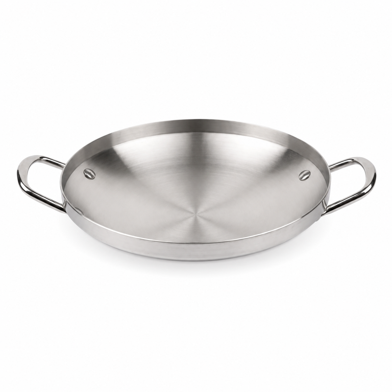 Classic 30 cm jeongol pan — Arrange ingredients across a broad surface