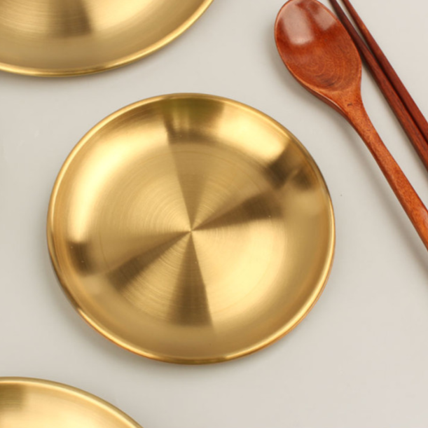 SSG-JQ-RP-12 gold-toned round plate — serving surface