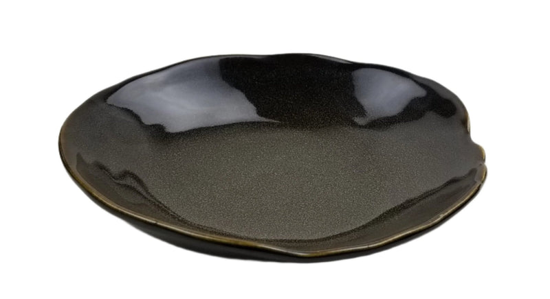 DJ-PL23-BK gray-black ceramic plate, raised-angle view