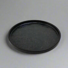 7″ Meteorite Gold Melamine Straight-Rim Round Plate