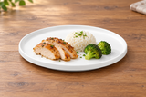 A21523 white round ceramic plate with sliced chicken, rice and broccoli