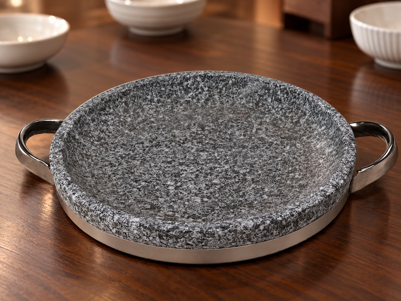 DH-STPL-28 in a dining-table setting