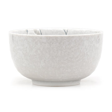 Japanese Medium Bowl - 18 fl. oz. / 8.5"D x 5.65"H