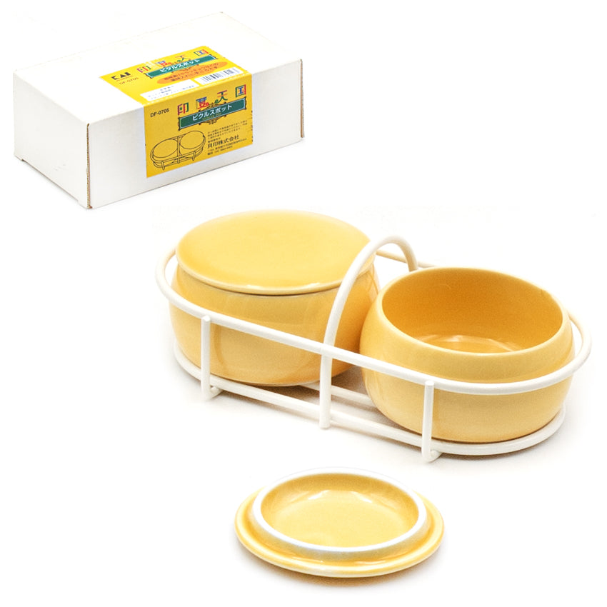 CREAM/SUGER COVERED BOWL