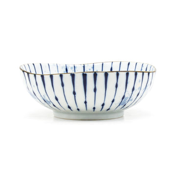 Japanese Shallow Bowl - 10 fl. oz. / 5.35"L x 5.25"W x 2"H