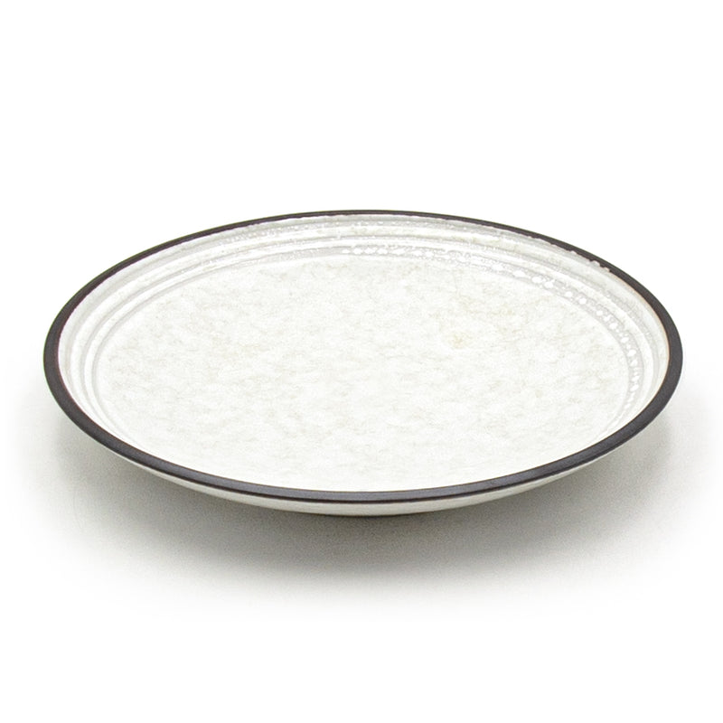 7.65 in Ivory Ceramic Plate with Dark Rim — K275-PE