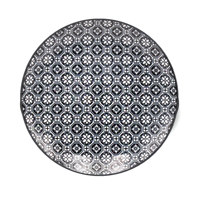 TN281-BK black geometric floral plate, top view