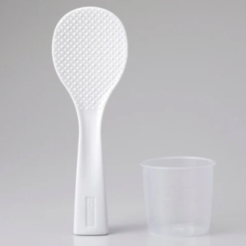 NL-EJC supplied self-standing spatula and rice measuring cup.