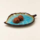 8" x 5.5" x 1"H LEAF PLATE (Tur) — styled view presentation
