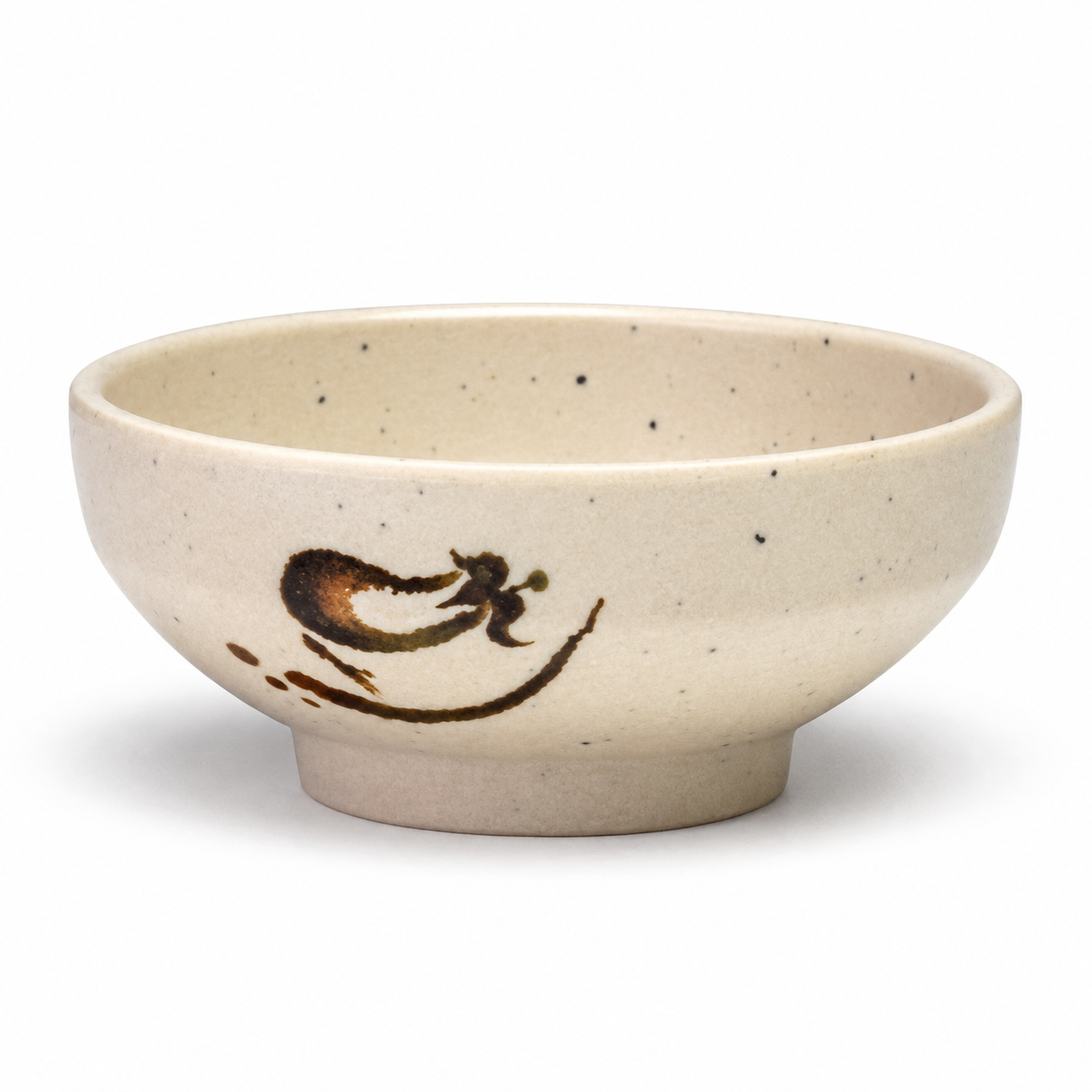 314-E Sauce bowl studio hero