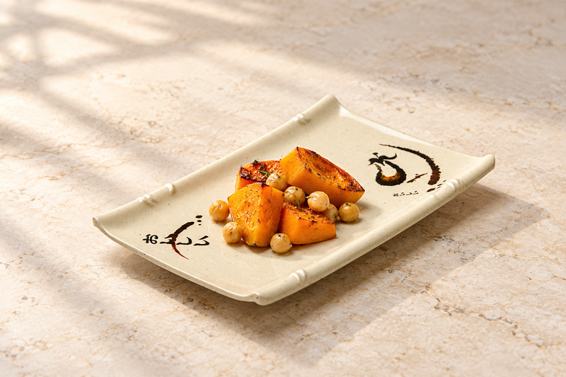 Roasted orange vegetables and chickpeas on the 507-E melamine plate
