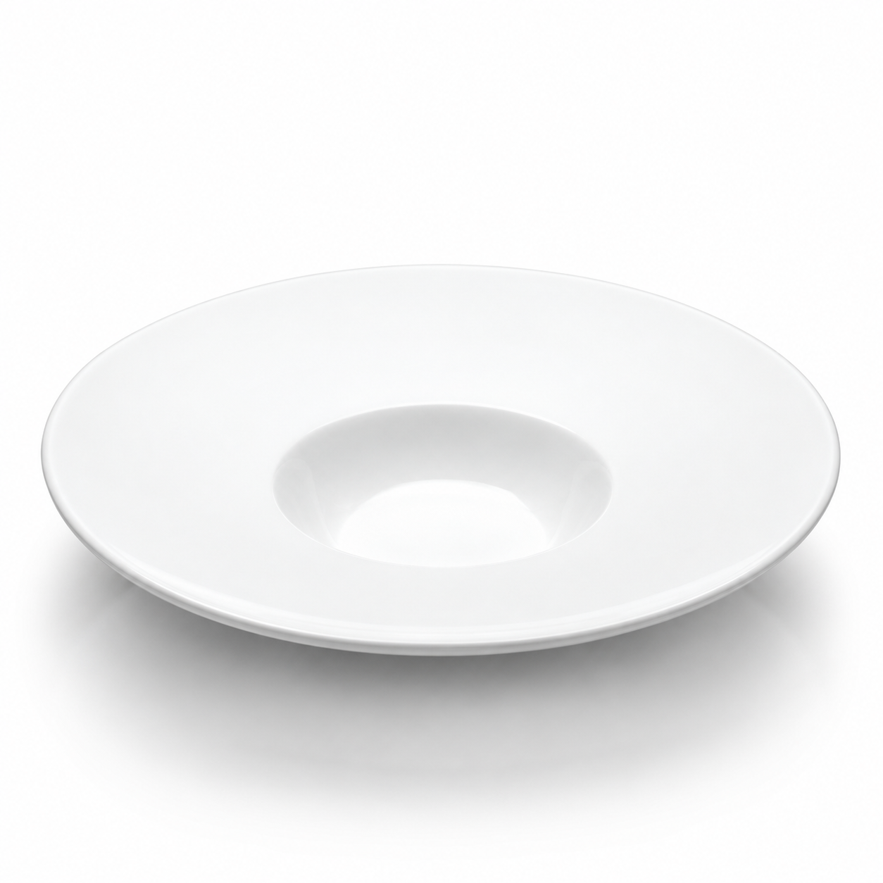 A2807 Angled wide-rim studio hero
