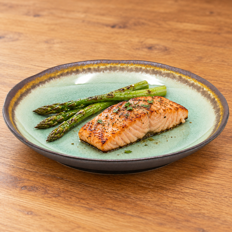 9½ in Emerald Green Ceramic Round Plate — Center the Meal, Leave the Glaze Visible