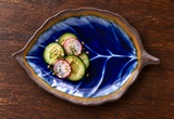 AS28L-SP sapphire ceramic leaf plate with cucumber and radish