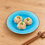 FB182 turquoise round plate with shumai