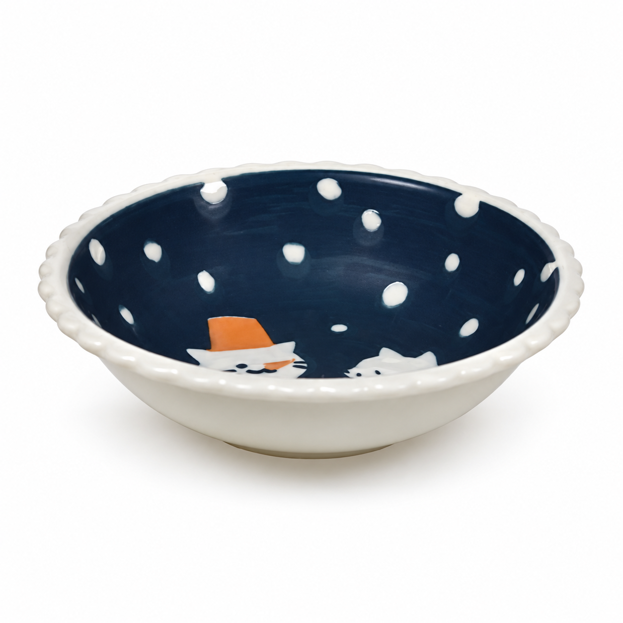 Low-angle snowcat bowl product view
