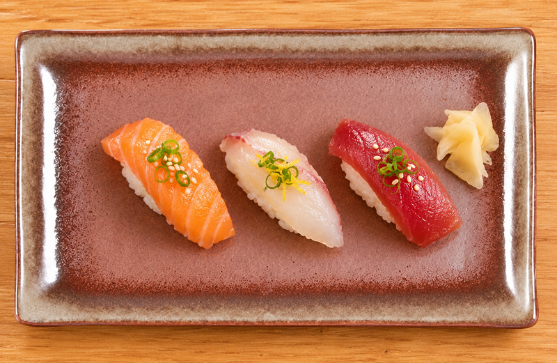 JX79-3-P burgundy rectangular porcelain plate with three nigiri