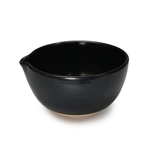5" D x 3" H Matcha Bowl (K537-SB), Angled black spouted bowl