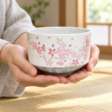K537S-SS bowl component supported in hands
