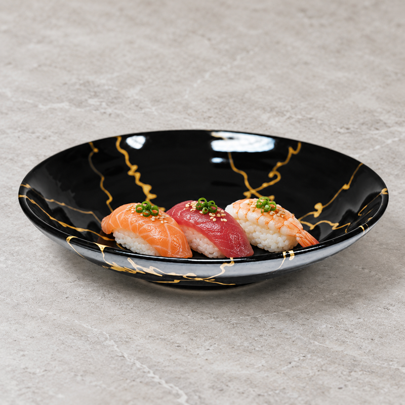 K590-LIT1 deep black ceramic plate with gold-colored lines and nigiri