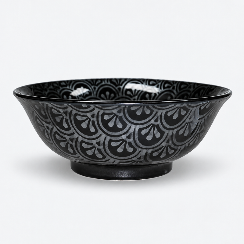 MY578-GSG black-and-silver ceramic bowl with repeating curved outlines and teardrop motifs inside and outside, a dark rim and a defined foot.