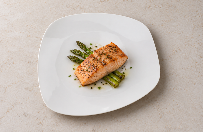 OAK-16 white porcelain egg-shaped plate with salmon and asparagus