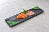 JX218-M: Rectangular Platter 18.5", Black/Green. Restaurant serving context