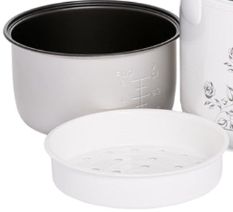 Narita NRC-060F removable pan and steaming accessories detail