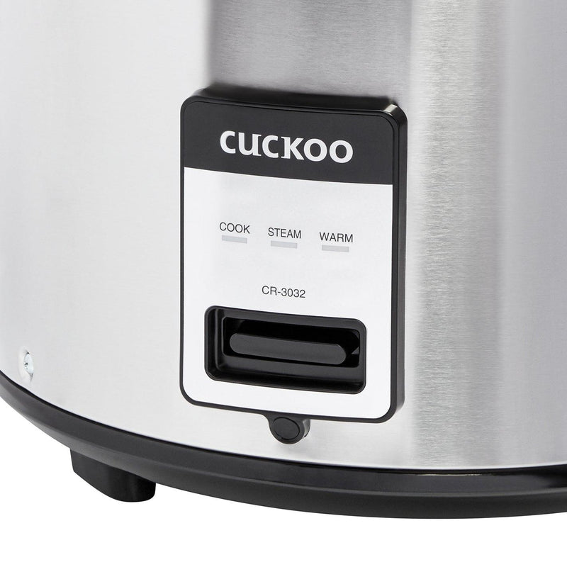 CUCKOO CR-3032 close-up of the cooking switch and Cook, Steam and Warm indicators