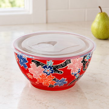 6″ Ceramic Bowl with Lid — 24 oz, Closed-lid bowl in context; lid remains in place