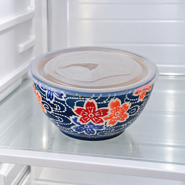6″ Ceramic Bowl with Lid — 24 oz, Closed-lid bowl in context; lid remains in place