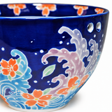 Ceramic Bowl 24 oz (SF56-FWV), Two-hole chopstick support and floral-wave detail
