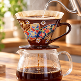 SFD1-7056 patterned coffee dripper brewing into a separate glass server