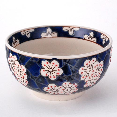 Ume Blossom Ceramic Bowl with Wooden Lid & Trivet, 30 oz — SFK1-1048