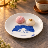 YG25-CT2 blue and white folded-ear cat ceramic plate with two mochi