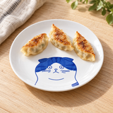 YG265-CT2 blue and white folded-ear cat ceramic plate with three gyoza