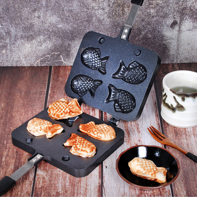 TYK2 — Hinged square aluminum plates