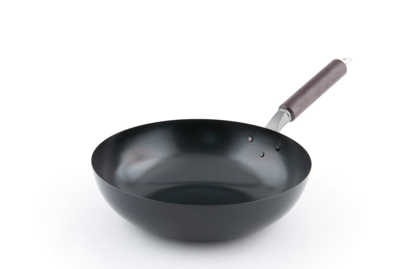 11.81" Iron Frying Pan — A raised round profile