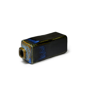 Ceramic vase 2 in x 4.5 in H (YT900-303)