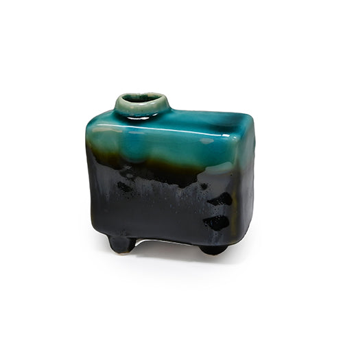 Ceramic vase 3.25 in x 1.75 in x 3.25 in H (YT900-502)