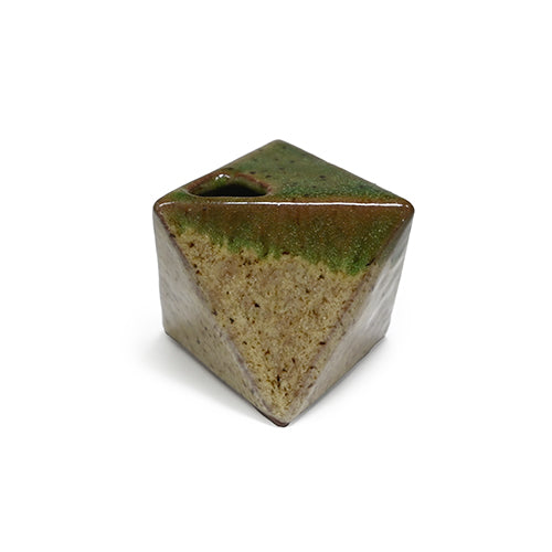 Ceramic vase 2.5 in x 2.25 in H (YT900-201)