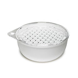 Plastic grater 5 in D x 2.5 in H (K468)