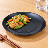 IT-Y7008B 8¼-inch black round ripple melamine plate with tofu and vegetables