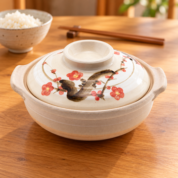 400070 donabe in a dining table setting