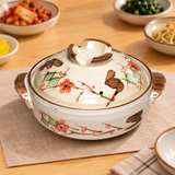 CD6-P donabe in a dining table setting