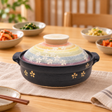 D6-RW donabe in a dining table setting