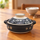D8-YZ donabe in a dining table setting