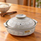 D9-M donabe in a dining table setting